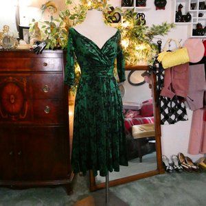 Unique Vintage 1950's Style Dark Green Velvet Swing Dress w/ Black Floral Print